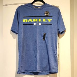 Men's Oakley Shirt